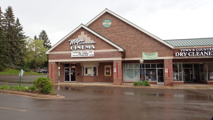 Milford Independent Cinema - MAY 15 2022 (newer photo)